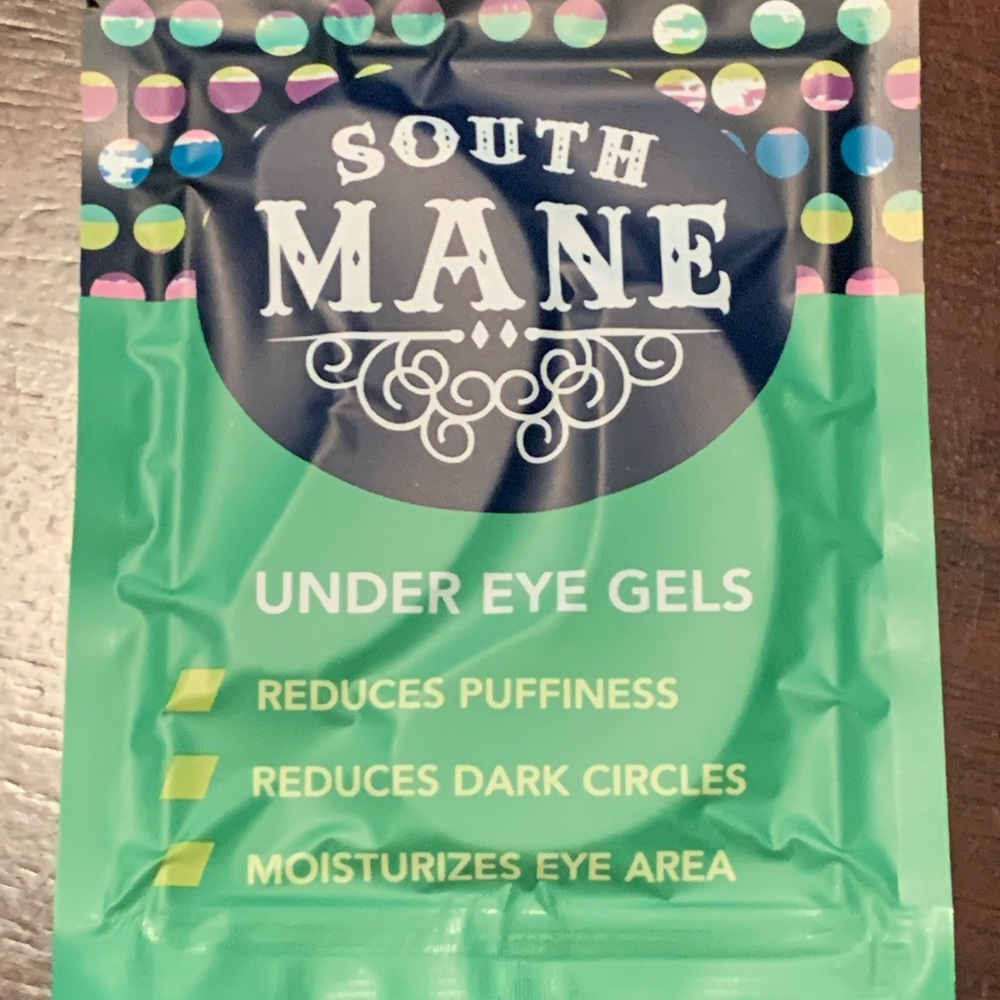Under eye gels